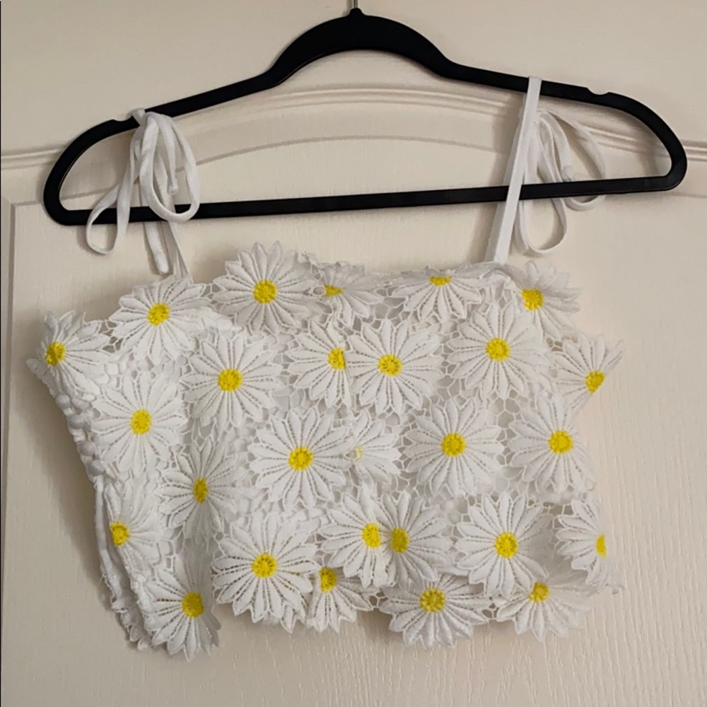 Daisy Flower Crop Tube Top